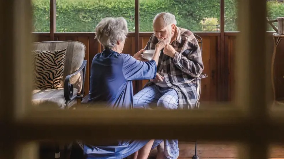 As pessoas que sofrem de Parkinson emitem um odor característico. — Foto: GETTY IMAGES via BBC