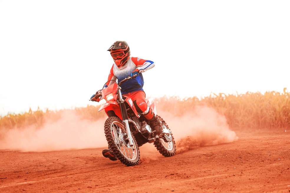 Honda CRF 300F chega em setembro por R$ 24.027 — Foto: Divulgação | Honda
