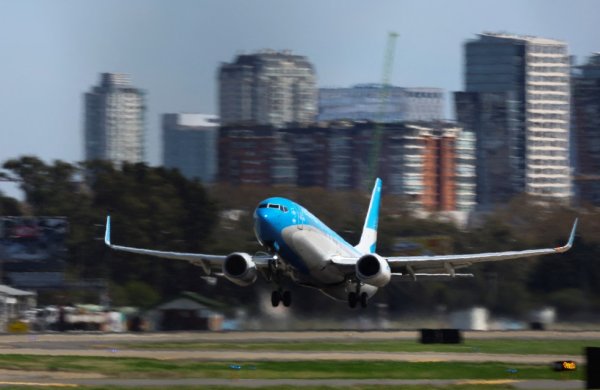 j1.com Anac impõe restrições à companhia Aerolíneas Argentinas
