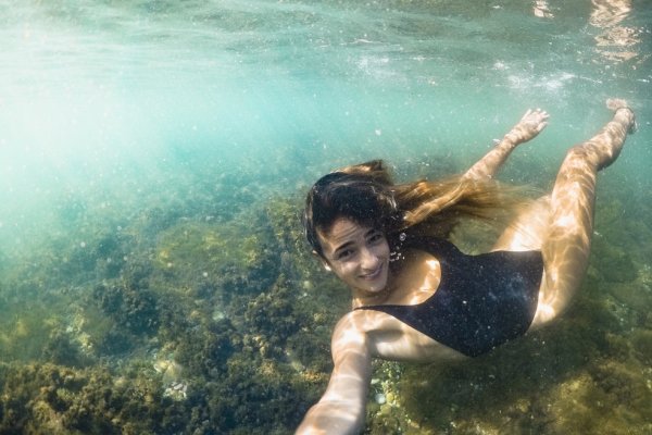 j1.com Como tirar fotos embaixo d&#39;água com o celular